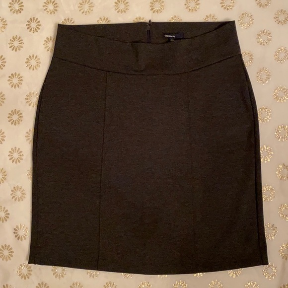 Gap Maternity Charcoal Heather Ponte Skirt